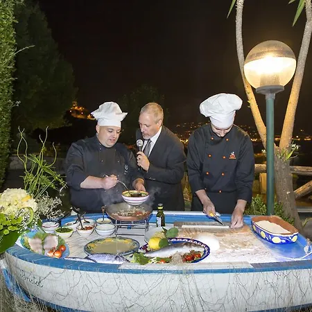 酒店 布里斯托酒店 4*