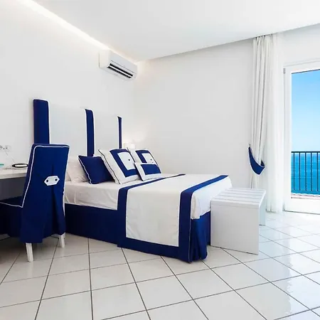 布里斯托酒店 酒店 4*