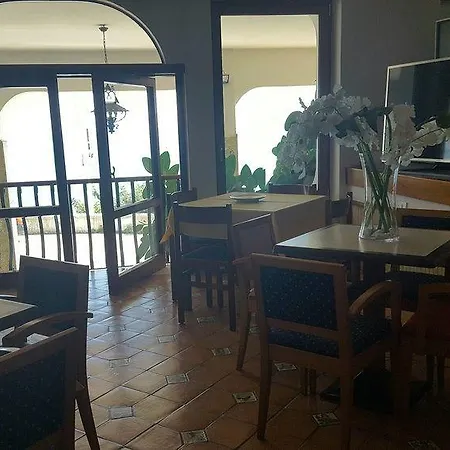 布里斯托酒店 酒店