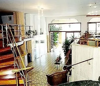 布里斯托酒店 酒店