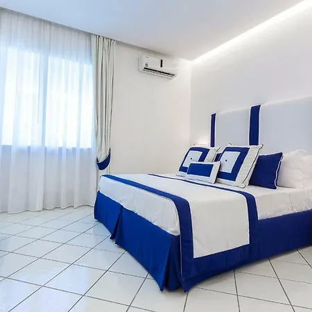 布里斯托酒店 4*