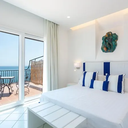 Bristol 4* Vietri sul Mare