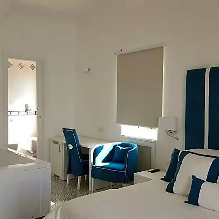 Hotel Bristol