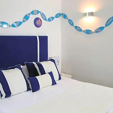 Bristol Hotel 4*