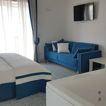 Hotel Bristol 4*